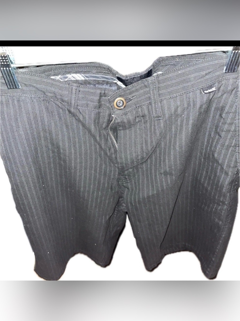 Hurley Men’s Black Striped Size 32 Shorts